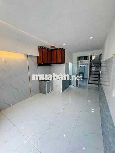 Trệt lửng 3,5*10; 2pn có máy lạnh mới keng gần gò vấp