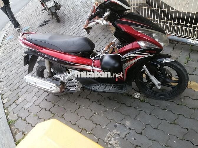 Honda Air Blade Đỏ đen