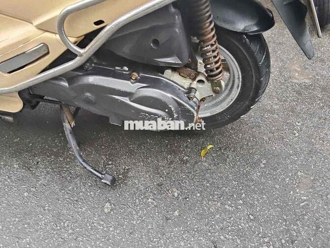 attila FI xang phun dien tử