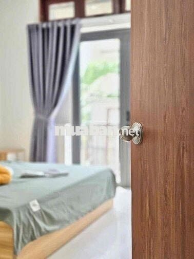 Căn hộ 40m2 tại Thoại Ngọc Hầu có bancol, một phòng ngủ