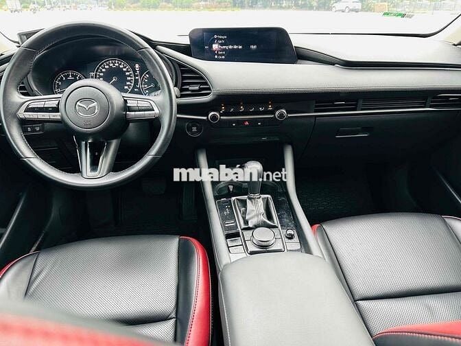 Mazda 3 1.5AT sản xuất 2021