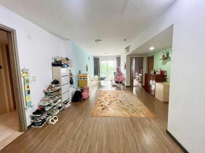 Bán gấp căn hộ Krisvue Quận 2 -  3 phòng ngủ - 122m2  Đã có sổ hồng 