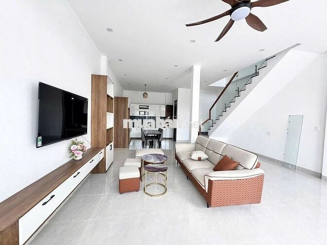 BÁN NHÀ PHƯỚC TÂN. GẦN VÒNG XOAY CỔNG 11, CHỢ TÂN MAI 2, ĐƯỜNG LỚN 20M