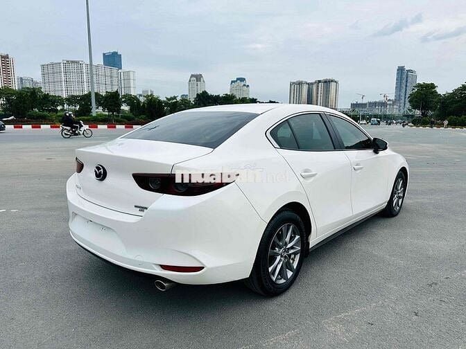 Mazda 3 1.5AT sản xuất 2021