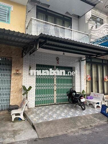 nhà kinh doanh ngay chợ Cái Răng