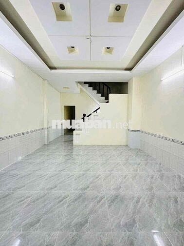 nhà kinh doanh ngay chợ Cái Răng