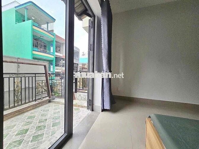 Căn hộ 40m2 tại Thoại Ngọc Hầu có bancol, một phòng ngủ