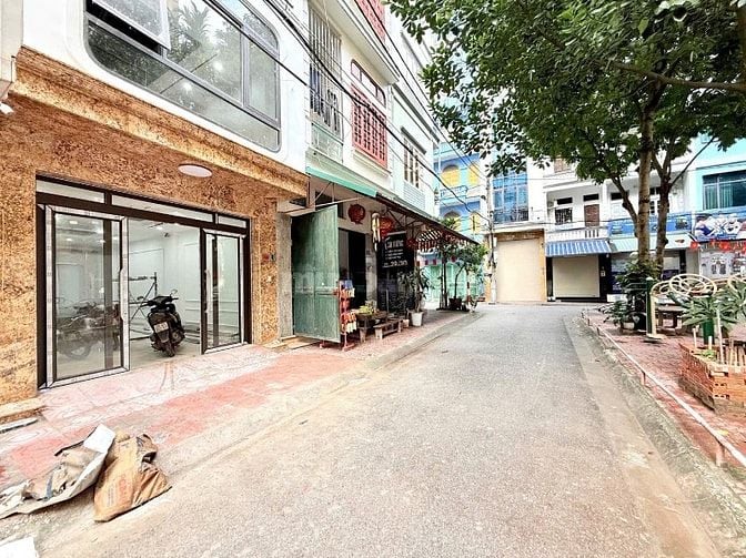 GIÁ TỐT, Ô TÔ TRÁNH, XÂY MỚI, THANG MÁY, BÁN NHÀ PHÂN LÔ CẦU GIẦY