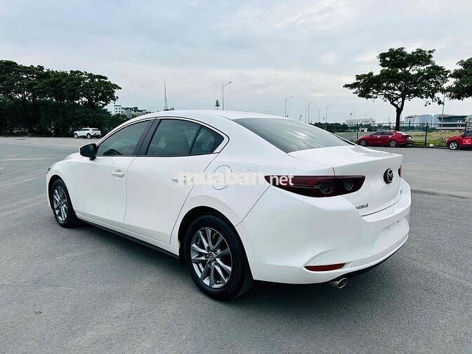 Mazda 3 1.5AT sản xuất 2021