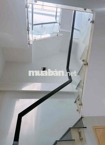 Nhà cho thuê hẻm Ngô Gia Tự Q10