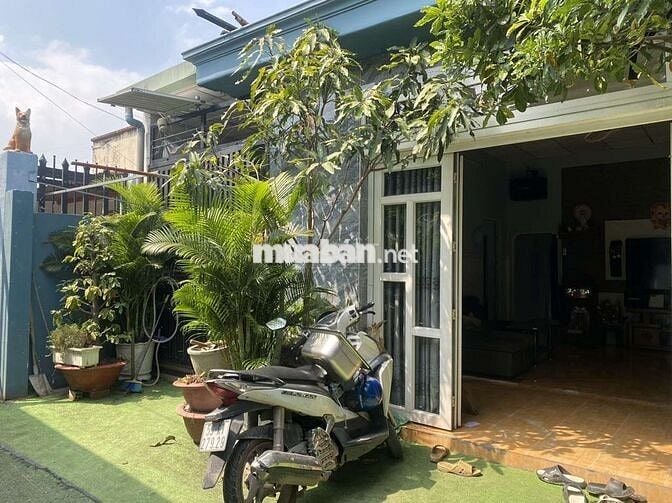 BÁN NHÀ CẤP 4 MỚI ĐẸP 95M2 3PN GẦN CẦU BỬU HOÀ CÓ SÂN TO GIẾNG TRỜI