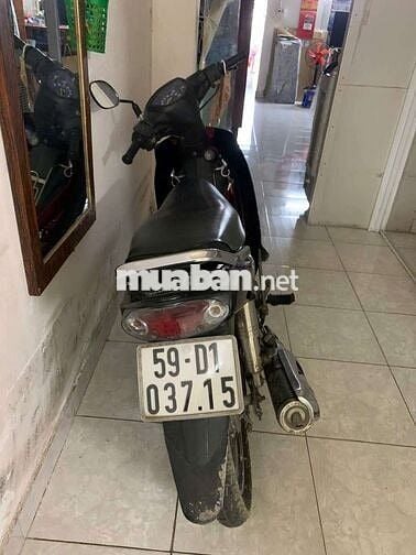 Yamaha Sirius màu đỏ đen năm 2011