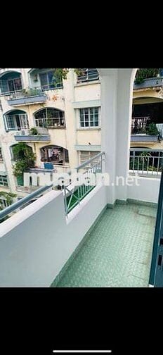 bán căn hộ chung cư Lê Thị Riêng, Quận 10