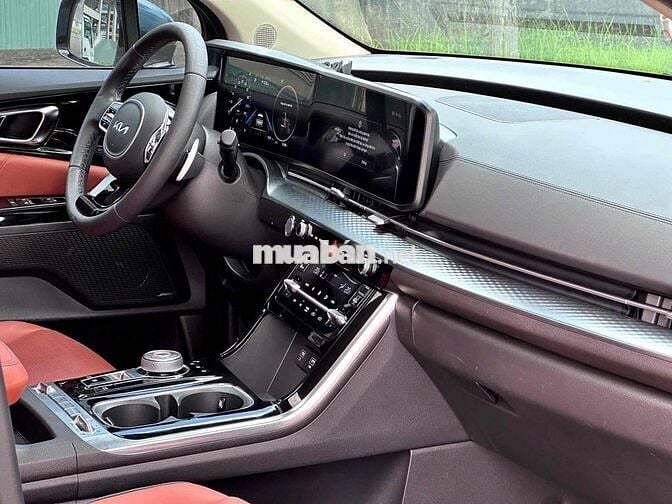 Lướt Kia Carnival 2024 2.2D Signature 7S - 9000Km