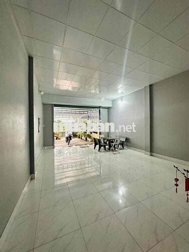 Cho thuê nhà mặt tiền đường Bùi Hữu Nghĩa p.Tân Hạnh