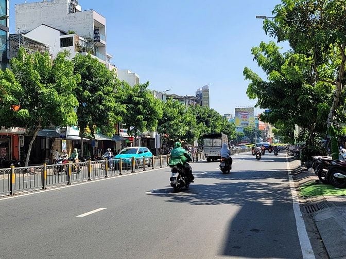 Bán Nhà Mặt Tiền Đường Lý Thái Tổ, P10, Q10, Ngay bệnh viện Nhi Đồng 1