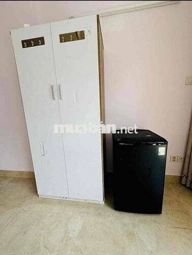 Cho thuê phòng trọ 30m2 - có ban công - giá 4.9tr Quận 10