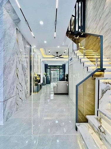 Chủ nhà cần bán gấp nhà siêu đẹp. Trường Sa - PN. DT 40,2m2.