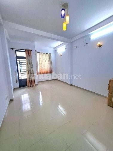 Xoay vốn bán nhà Đường Nguyễn Duy Dương Quận 10 ,50m2 Giá 3ty450 lh Vâ