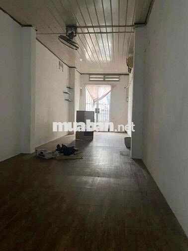 Nhà Mặt Tiền Kinh Doanh Sầm Uất Đường Lạc Long Quân, Giá chỉ 10tr