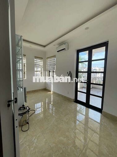 CHO THUÊ NHÀ MẶT TIỀN ĐSO CITYLAN CÓ THANG MÁY CÓ HẦM P10 GÒ VẤP