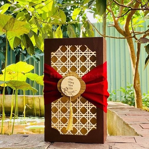 xưởng sản xuất hộp gỗ thiết kế theo yêu cầu số lượng lớn, hộp quà tết