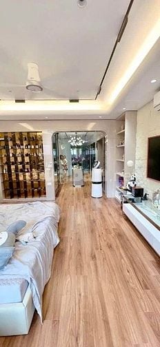 Bán nhà Nguyễn Đức Cảnh ô tô tránh lô góc. DT 65m2, 7t, mt 4.5m.