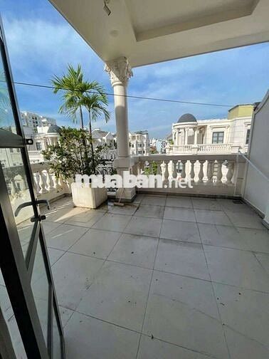 CHO THUÊ NHÀ MẶT TIỀN ĐSO CITYLAN CÓ THANG MÁY CÓ HẦM P10 GÒ VẤP