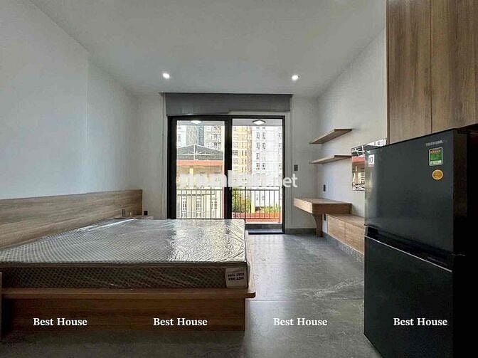 Studio ban công, máy giặt riêng, full nội thất cao cấp ngay Đầm Sen