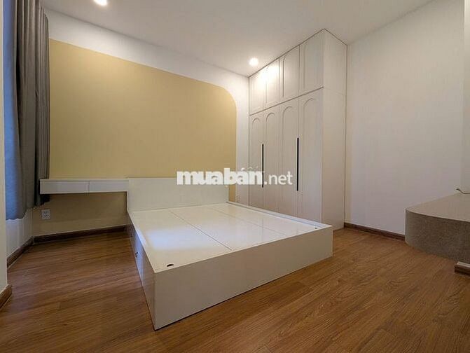 Bán căn 3pn 2wc 81m2 đầy đủ nội thất gỗ cc Dreamhome Palace vào ở ngay