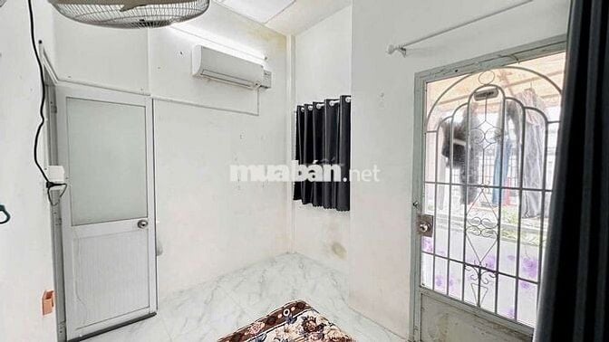 🌟 Nhà SHR Hẻm Rộng, Gần Chợ Vạn Nguyên, P15.Q8 Giá 1 Tỷ 730