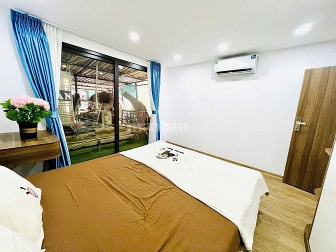 Nhà Đẹp, Phố 8 - 3, Hai Bà Trưng 65m, tầng 2, giá 3.98 tỷ.