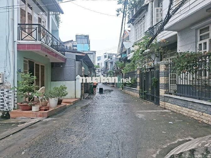 BẤN NHÀ GẦN NGUYỄN THỊ THẬP – PHÚ THUẬN, Q7 –  4.9T