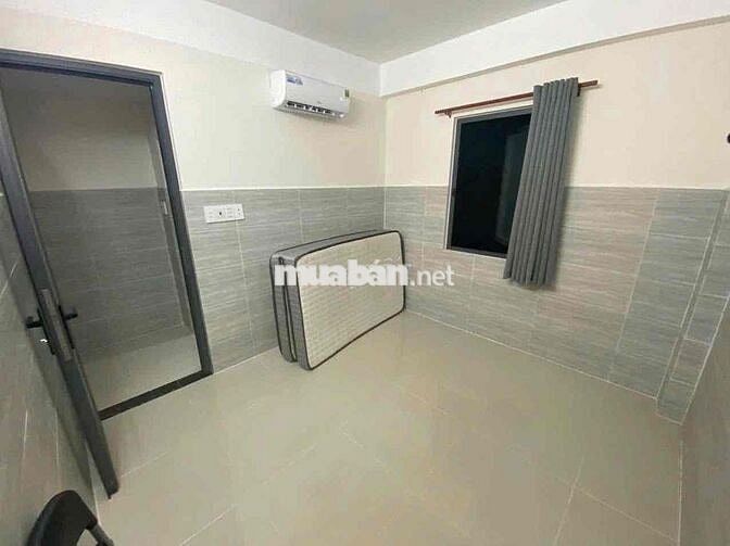 Khai trương siêu phẩm nhà nguyên căn mặt tiền ngay bến xe miền Đông