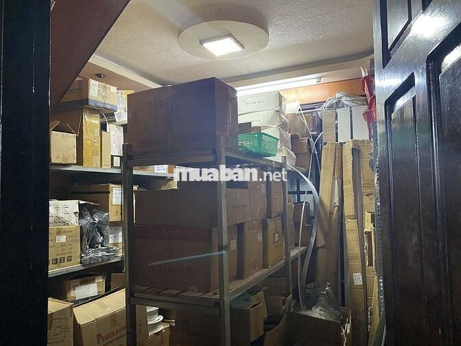 Cho thuê nhà nguyên căn ngay ngã ba Mạc đĩnh chi - 3 tháng 2