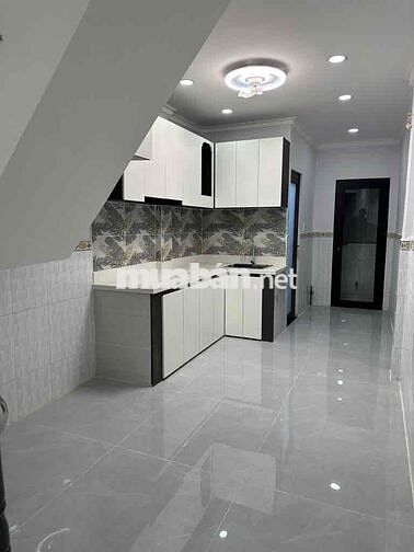 Nhà hẻm xe hơi Âu Dương Lân 38m2 chỉ 4.6 tỷ