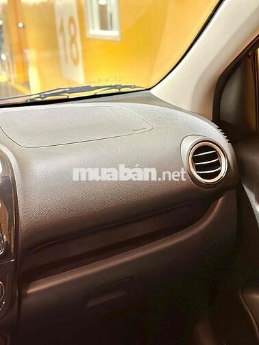 Mitsubishi Attrage Đỏ Tự động