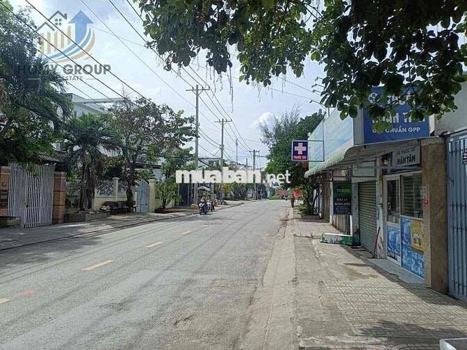 NHÀ MẶT TIỀN 5,3X30M SÂN RỘNG ĐẬU 3 XE HƠI 3PN LÀM VP + Ở +DẠY HỌC