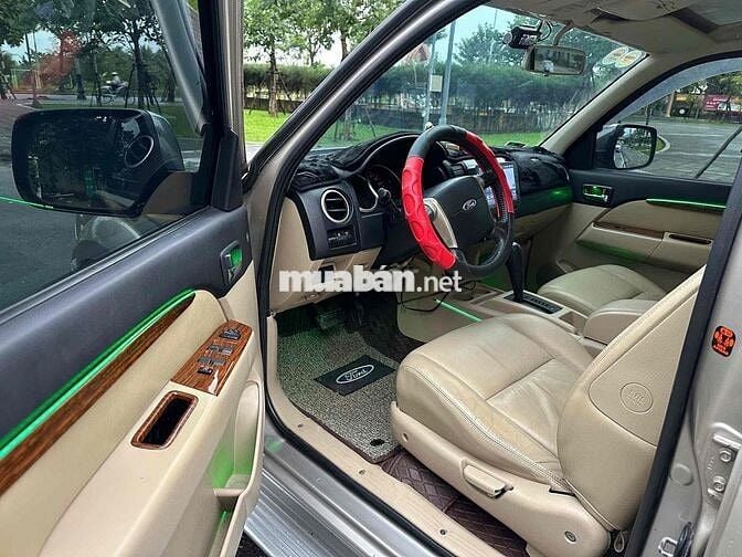 Ford Everest 2009 2.5L 4x2 AT - 150000 km