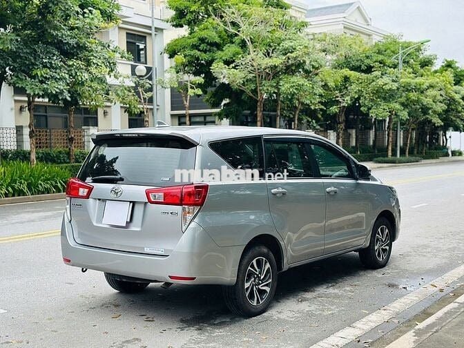 Toyota Innova 2021 E 2.0 MT - 86000 km