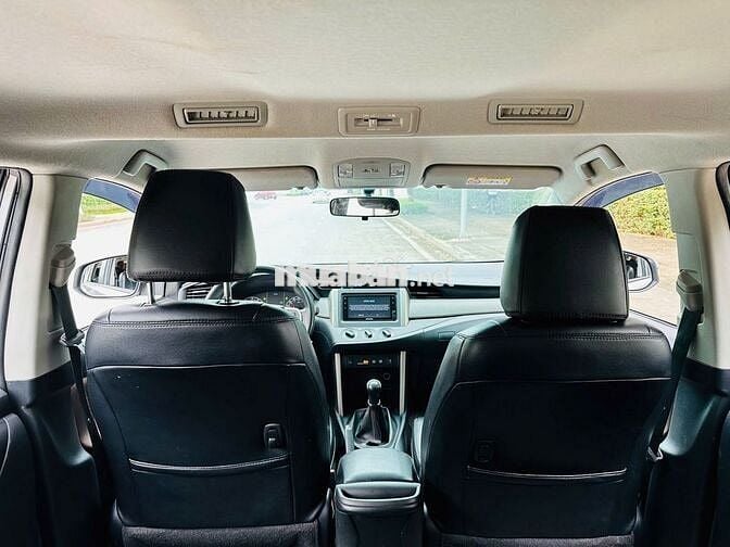 Toyota Innova 2021 E 2.0 MT - 86000 km