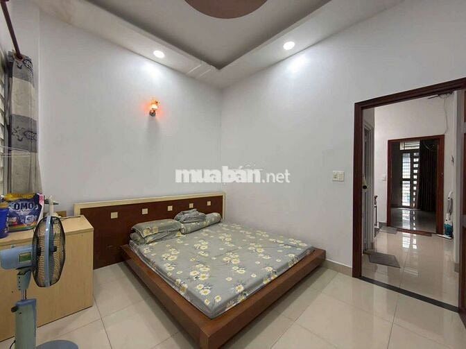 Cho thuê nguyên căn rộng rãi, 2pn2wc, Hxh Đường số 51 p14 Gò vấp