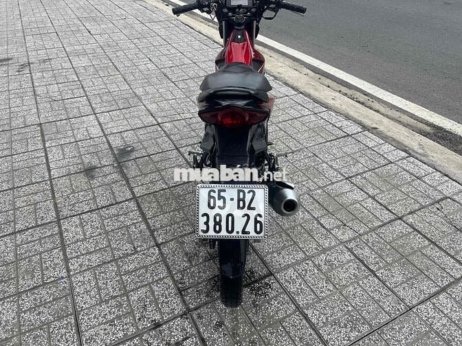 Suzuki Raider Đỏ Thể thao