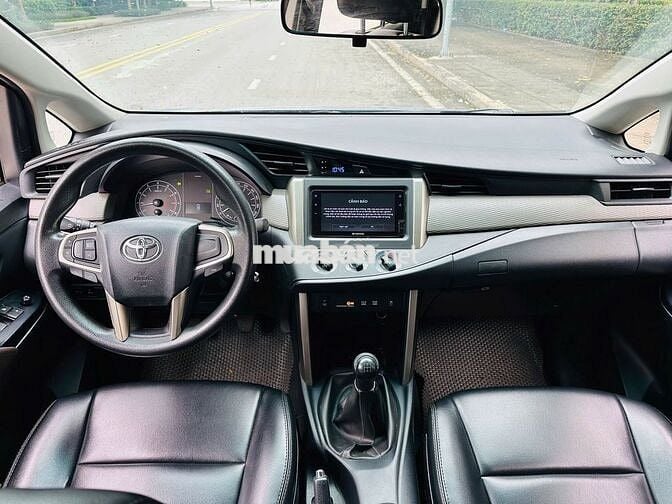 Toyota Innova 2021 E 2.0 MT - 86000 km