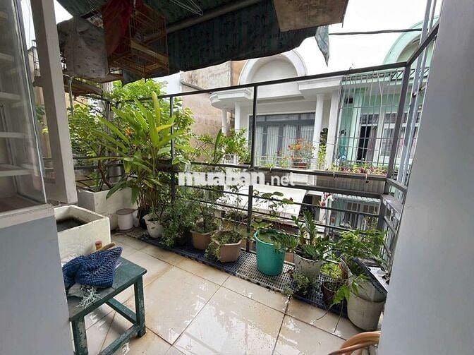 Cho thuê nguyên căn rộng rãi, 2pn2wc, Hxh Đường số 51 p14 Gò vấp