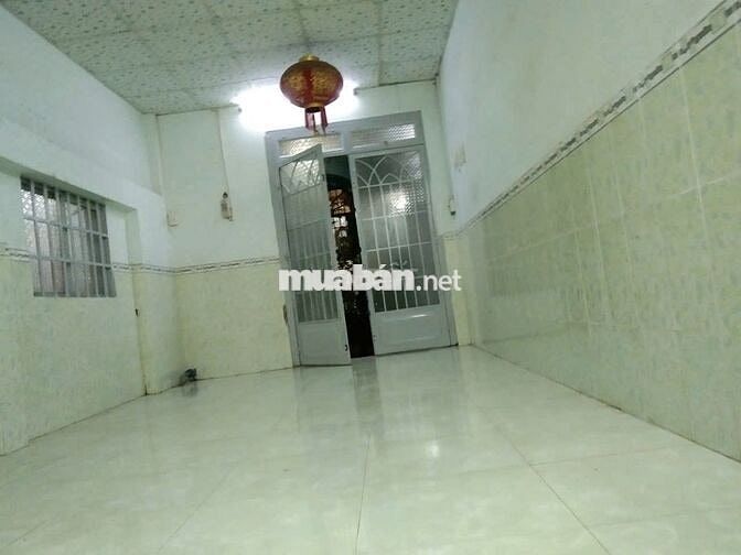 NHÀ RỘNG 50M²  NGUYÊN TẦNG GIA ĐÌNH (3-4 NGƯỜI) GIÁ ĐIỆN NƯỚC NHÀ NƯỚC