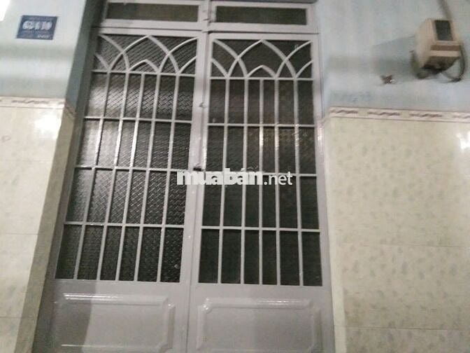 NHÀ RỘNG 50M²  NGUYÊN TẦNG GIA ĐÌNH (3-4 NGƯỜI) GIÁ ĐIỆN NƯỚC NHÀ NƯỚC