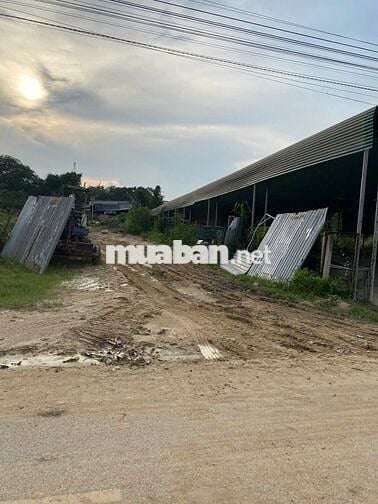 BÁN ĐẤT MẶT TIỀN - HUYỆN ĐỘI - CÔNG CHÍNH, NAM CHÍNH, BÌNH THUẬN