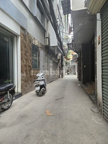 Bán nhà Hồ Đền Lừ ô tô đỗ cửa, Dt 43m2, 4t, mt 3.5m, giá 8.3 tỷ, 