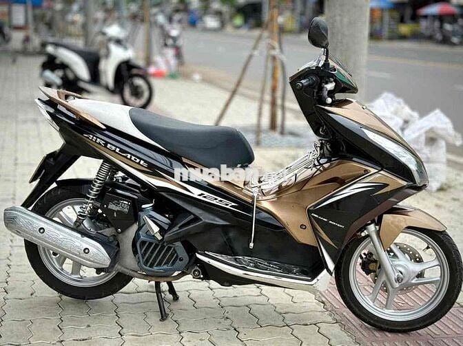 AIR BLADE 2014 - GÓP NỢ XẤU BAO ĐẬU